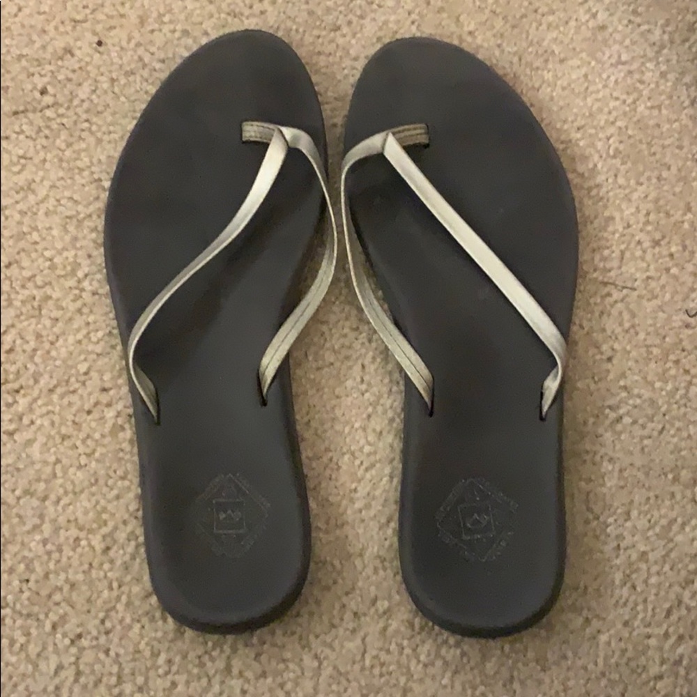 Flip flops
